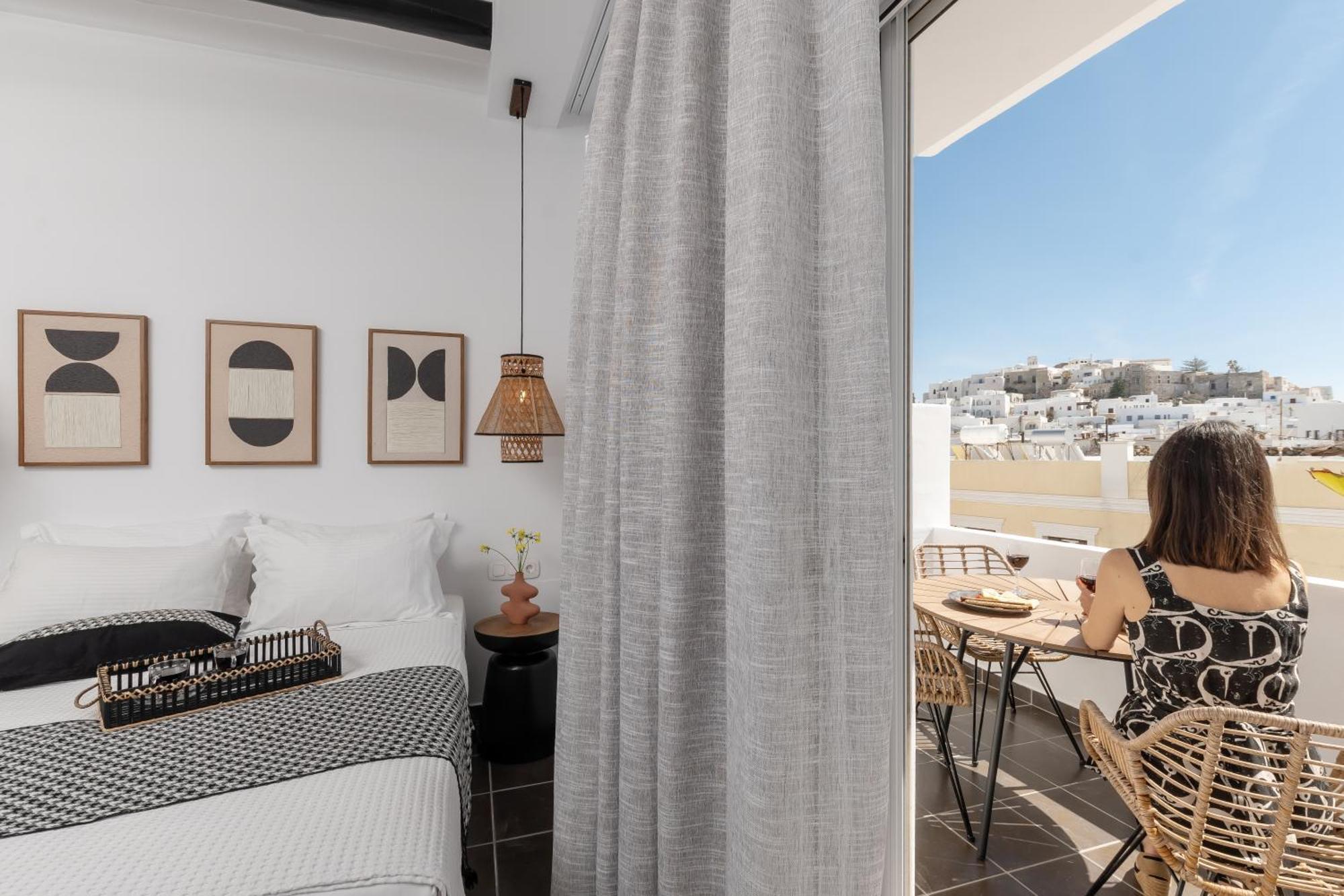 Flèria Seaview Suites Naxos City Esterno foto